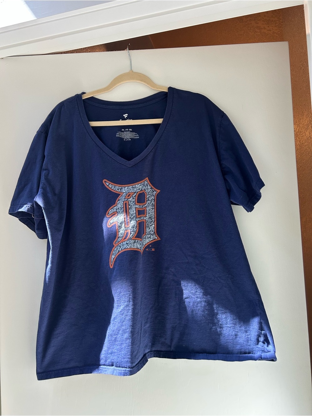 Navy Detroit Tigers V-Neck Plus Tee, 2XL
